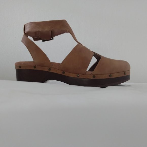 Vionic Day Faye Clog - Picture 5 of 8